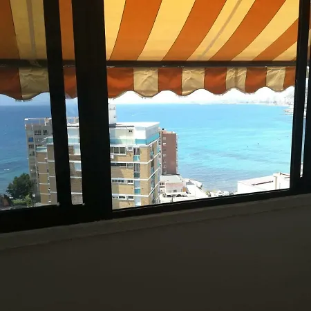 First Line Apartament * אליקאנטה