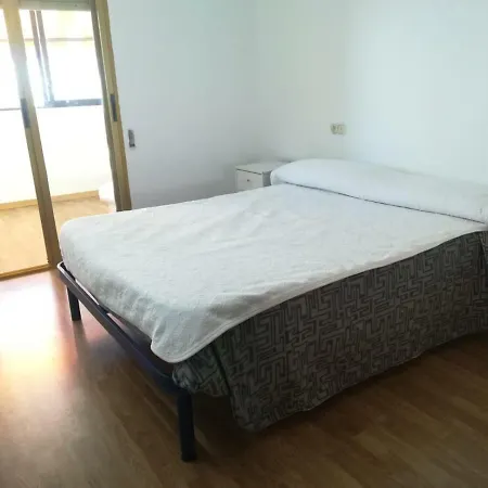 דירה First Line Apartament אליקאנטה